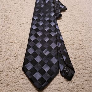Arrow silk ties